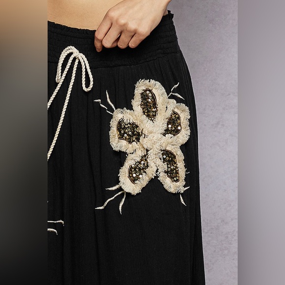 PB2 New POL Elegant Black and Cream Maxi Skirt - Picture 5 of 5